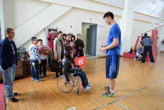 在都灵实现 在都灵实现