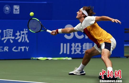 与国内联赛 与国内联赛