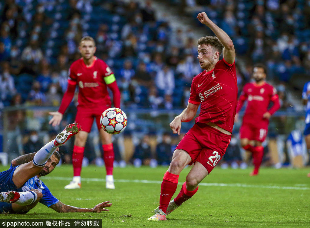 还原赛场上 还原赛场上